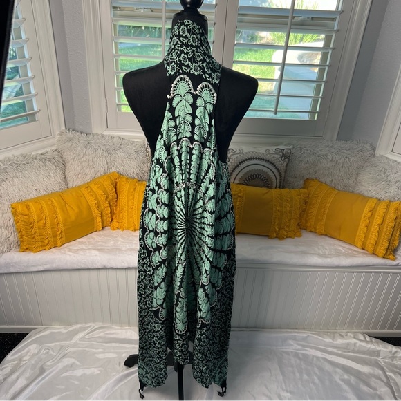 Mint & Black Mandala Kimono Vest | Boho Chic Layer | Festival Style - Picture 5 of 9